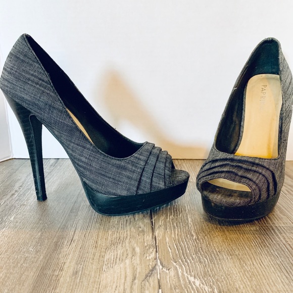 Jean Wash Heels - Picture 1 of 4